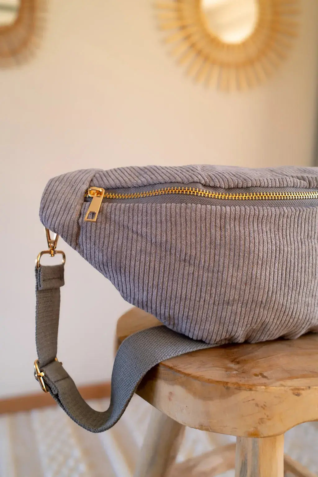 Sac banane en velours côtelé Ciao Boum - Masha gris