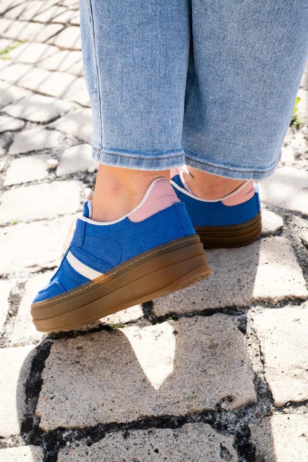 Baskets Elony bleues