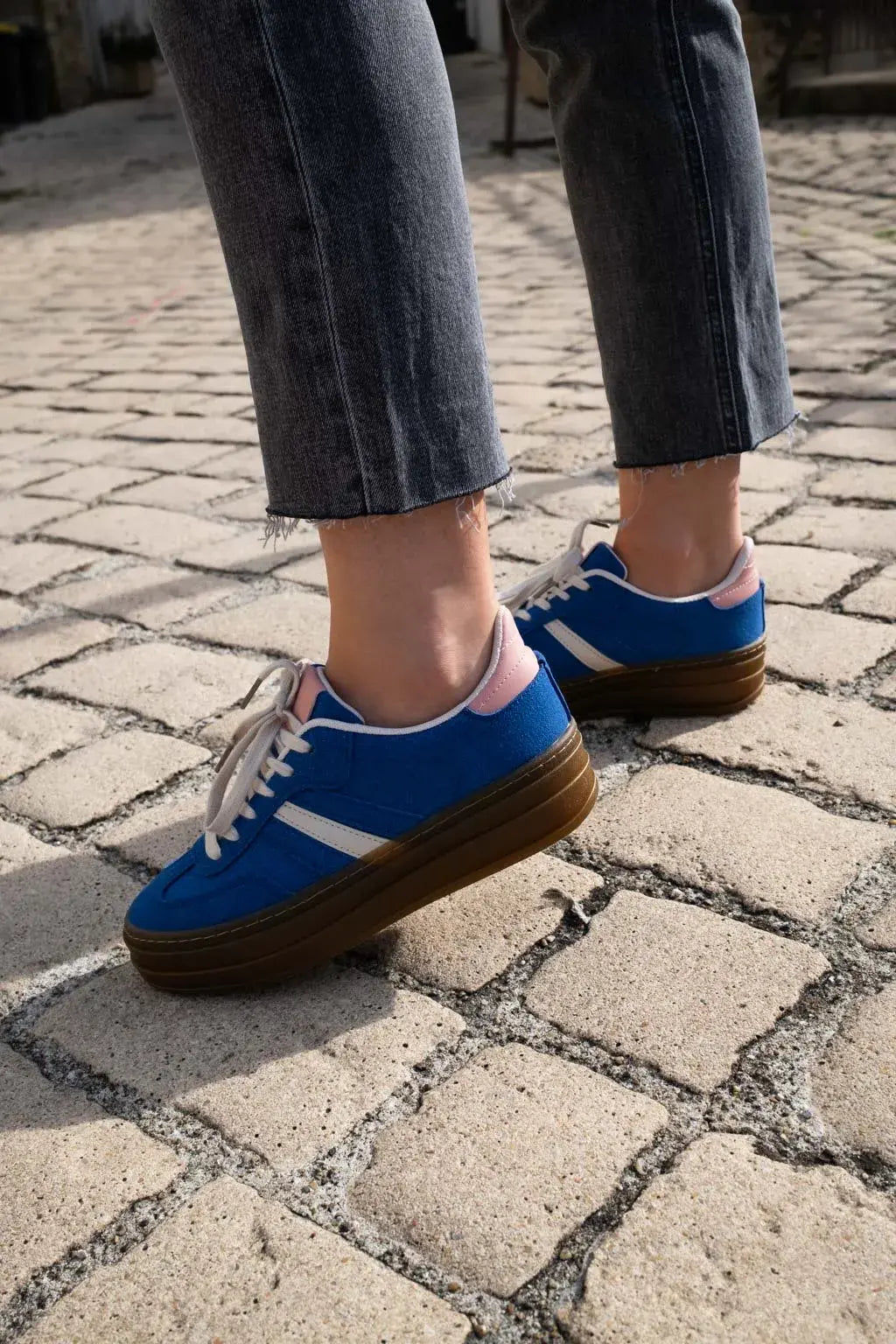 Baskets Elony bleues