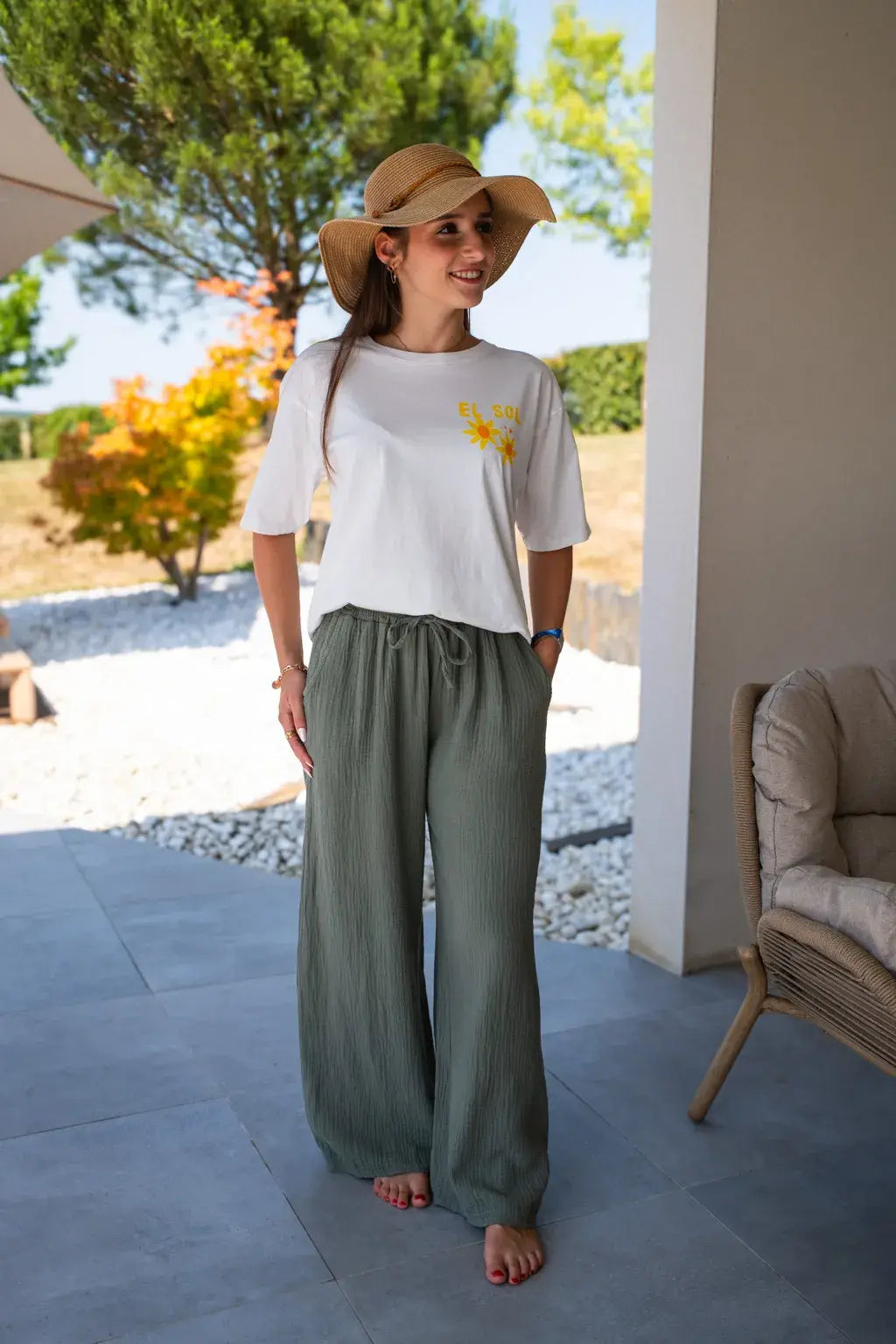 Pantalon Pola kaki