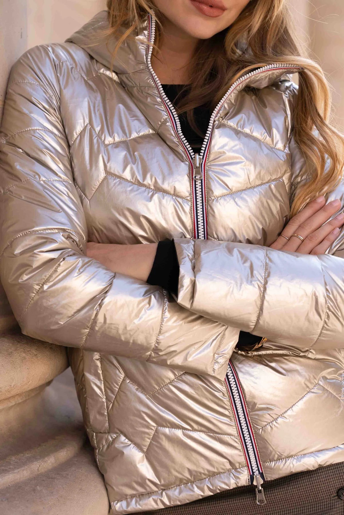 Doudoune réversible imperméable Laura Jo noire/dorée - Amélia courte