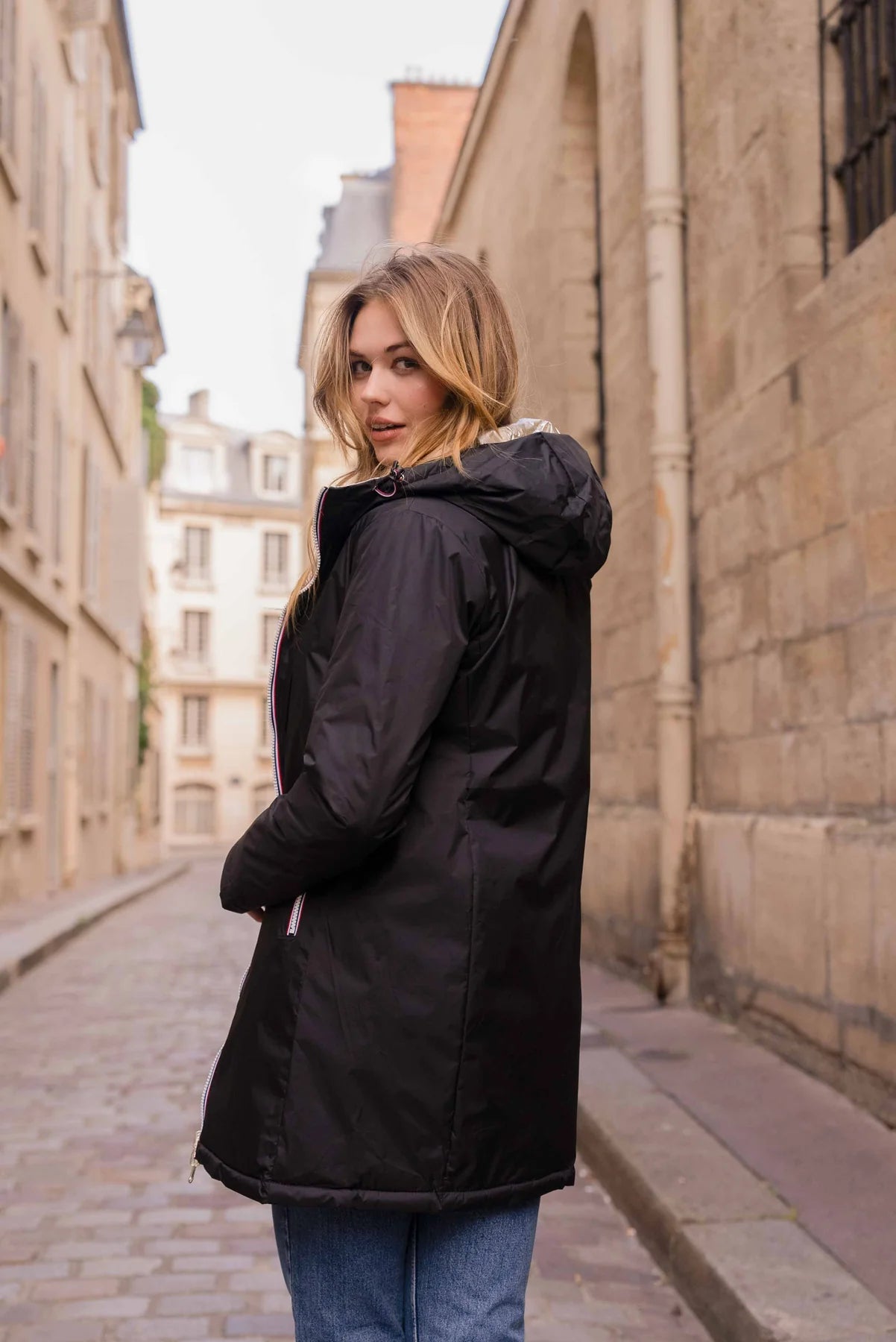 Doudoune réversible imperméable Laura Jo - Amélia noire/dorée longue