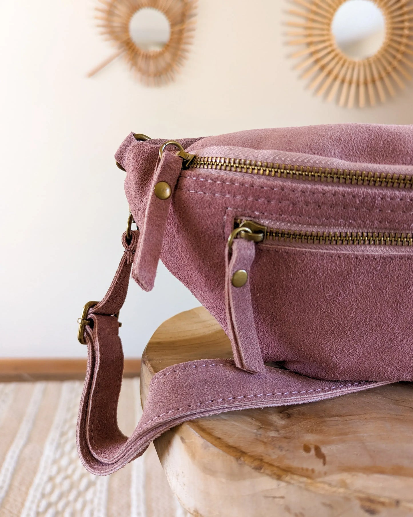Sac banane en cuir velours - Hunter vieux rose