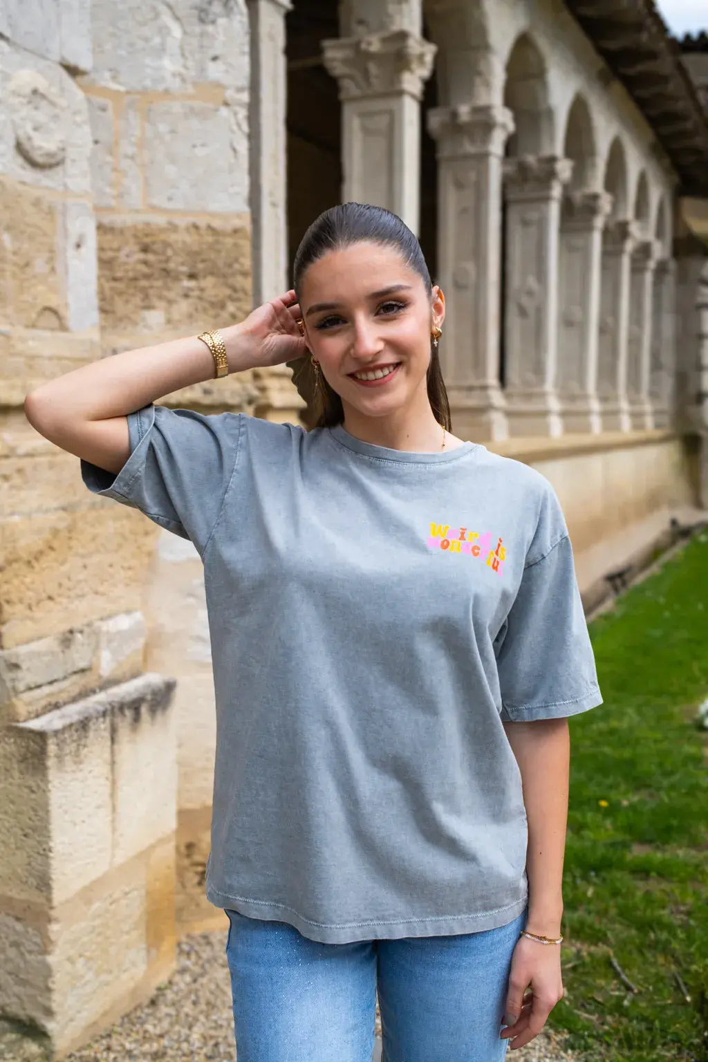 T-shirt Weird is wonderful