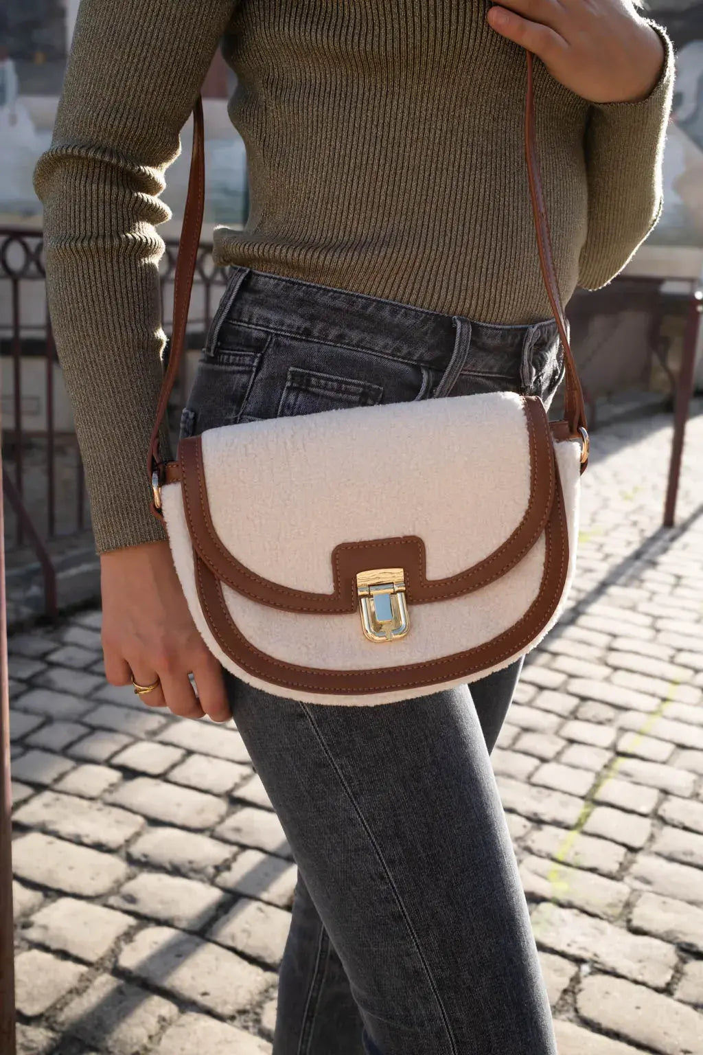 Sac Era moumoute ecru/cognac