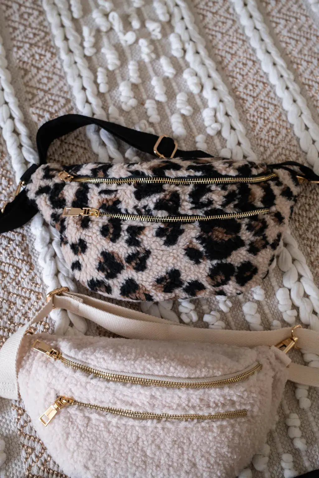 Sac banane Ophélie en moumoute beige