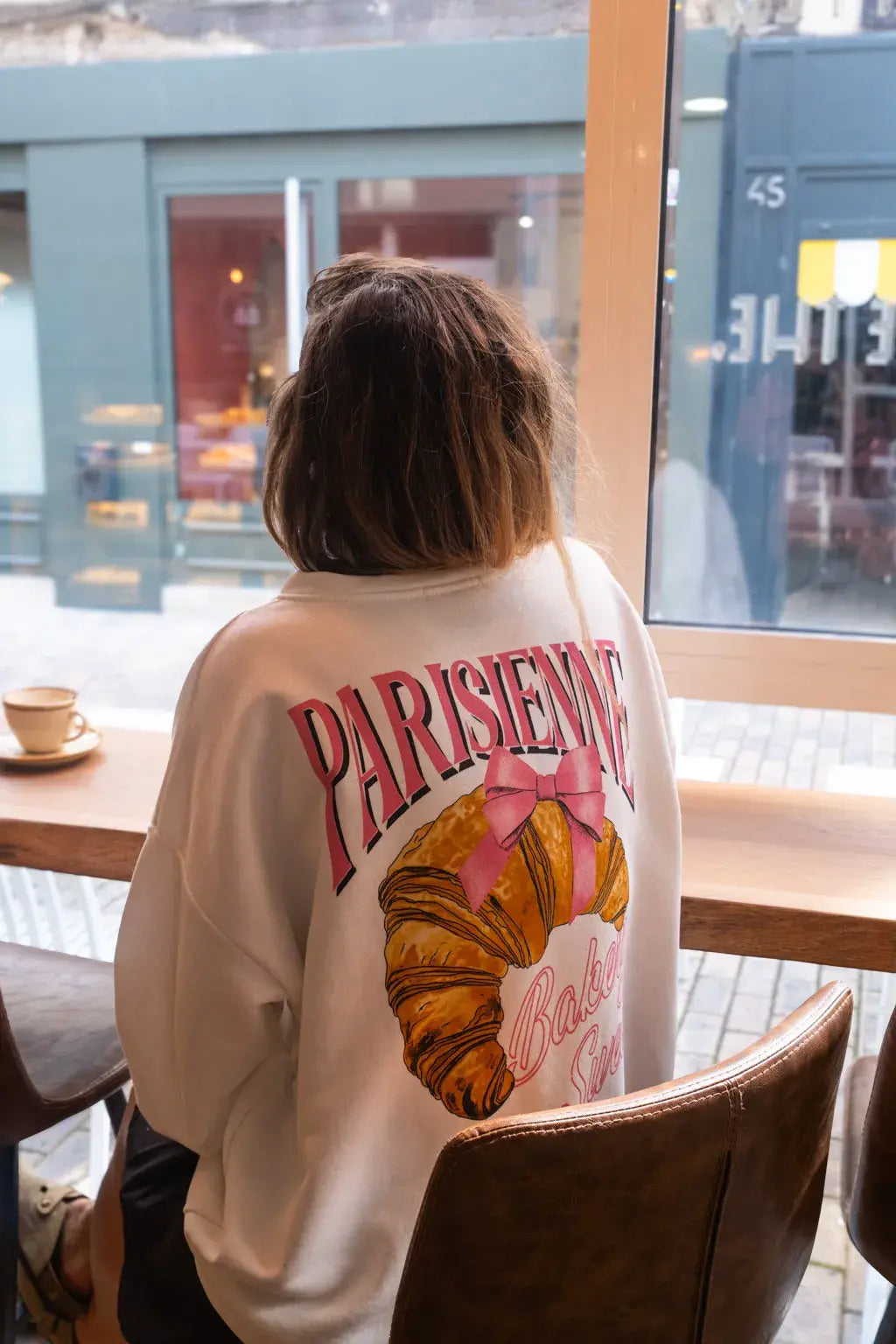 Sweat croissant parisienne