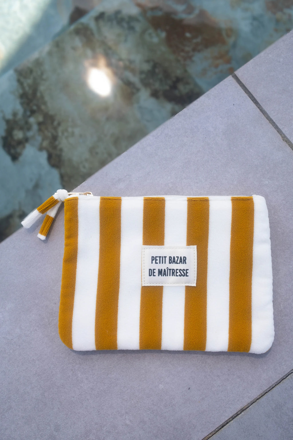 Pochette Petit bazar de maîtresse camel