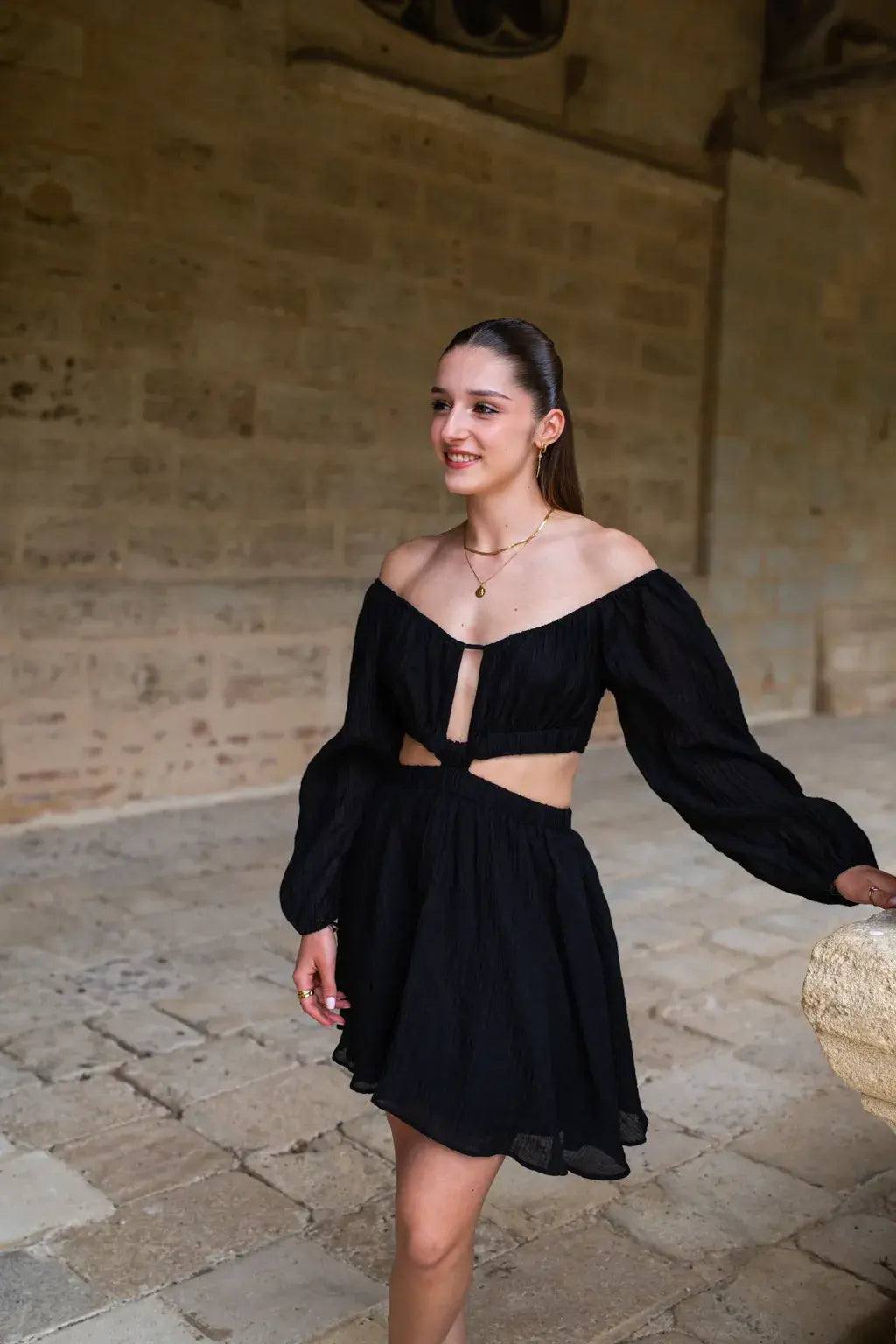 Robe Lucy