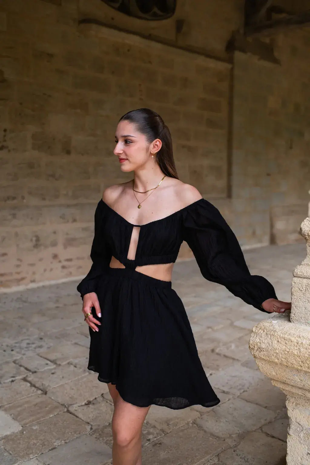 Robe Lucy