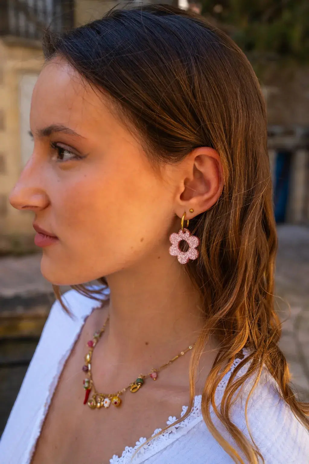 Boucles d'oreilles fleurs pailletées roses