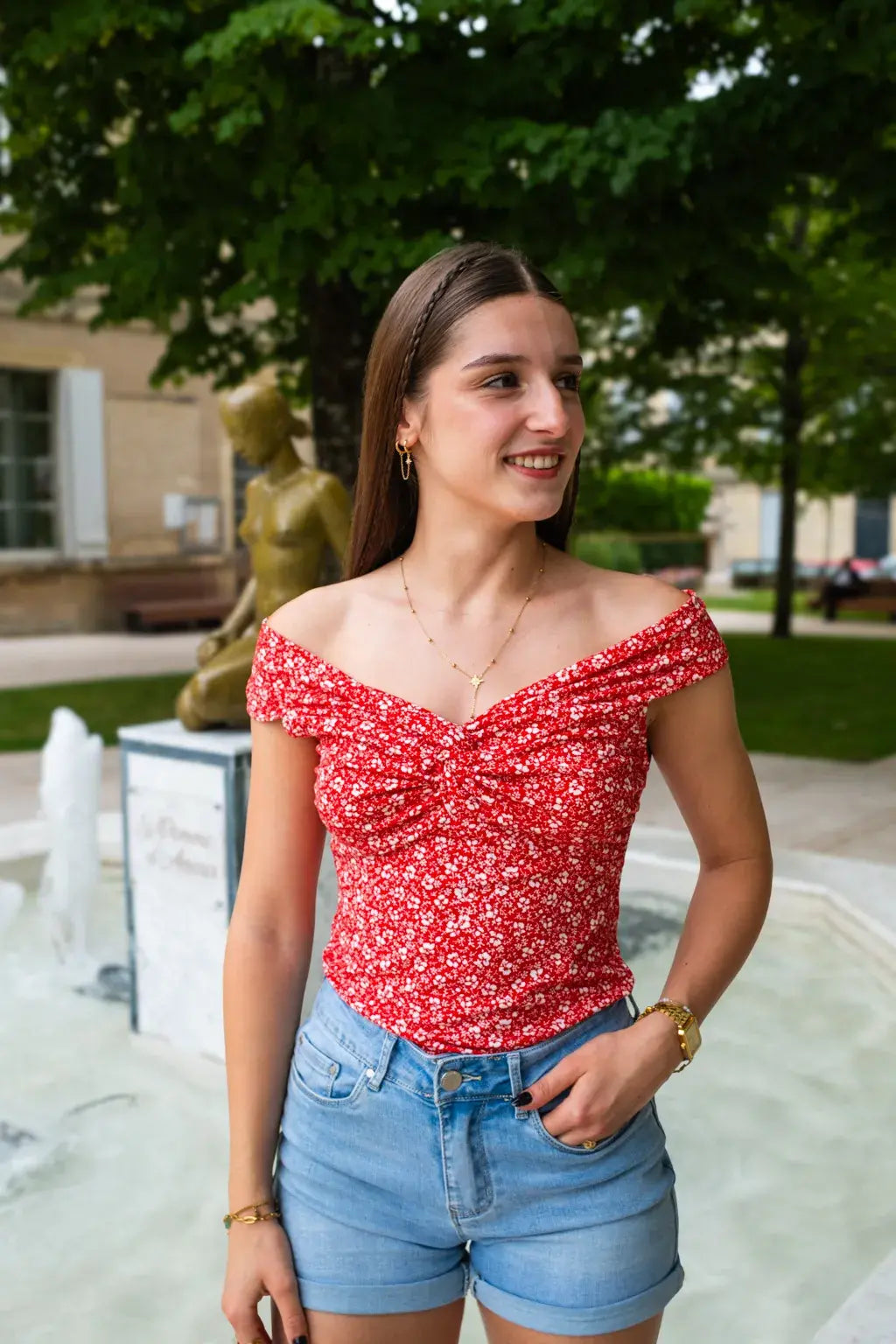 Top Leila rouge