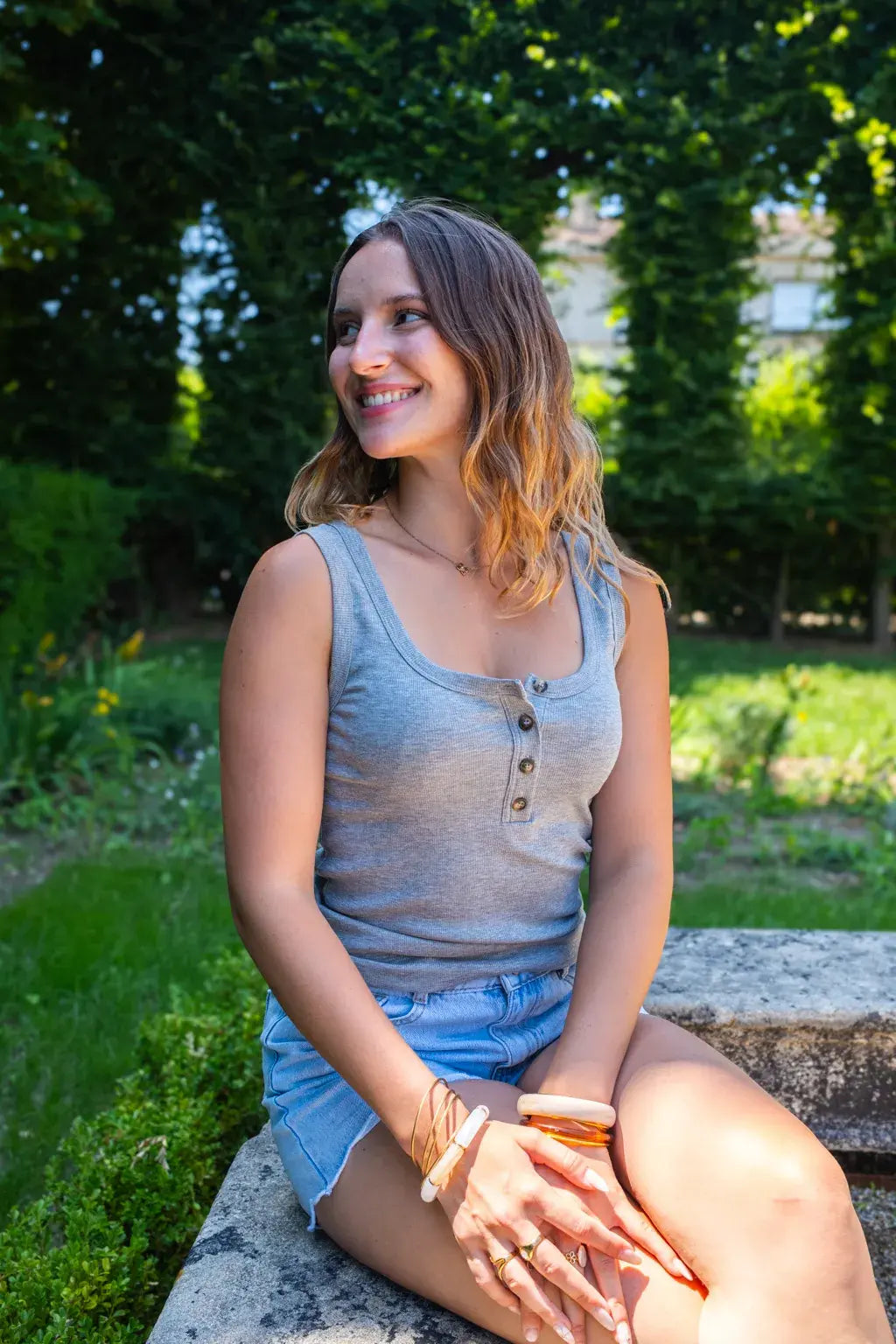 Top Calie gris