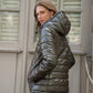 Doudoune réversible brillante Laura Jo - Ava kaki court