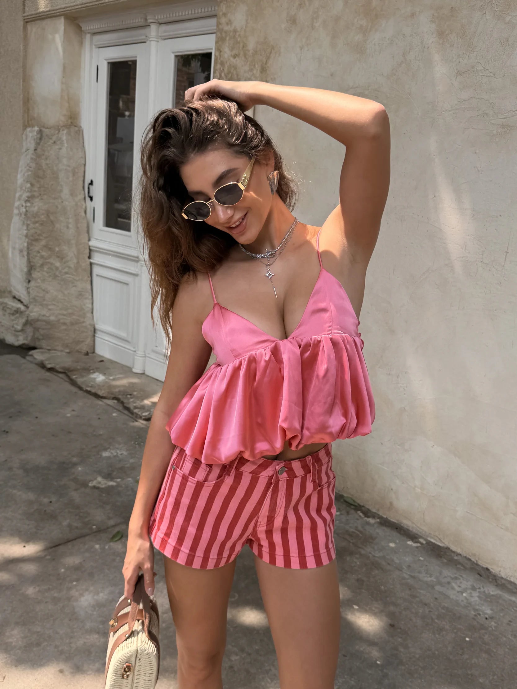 Short Nora rose