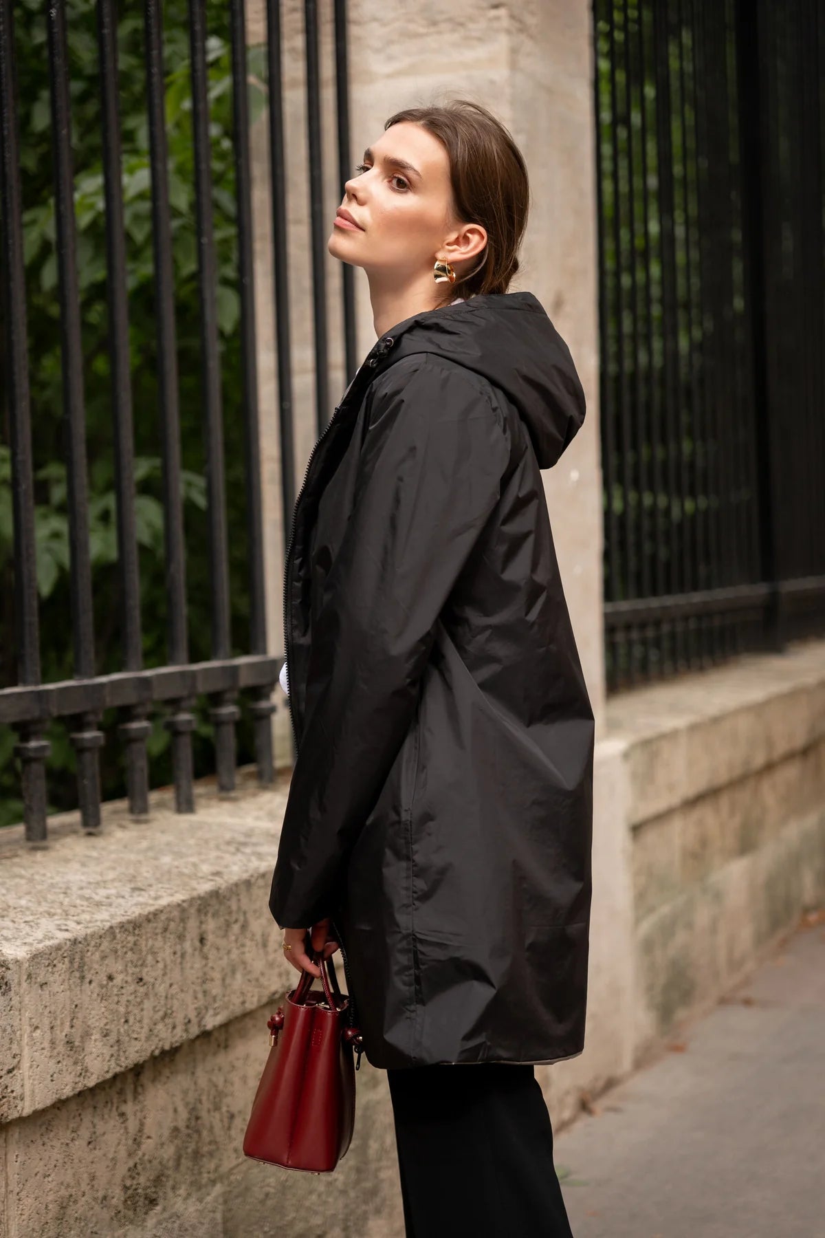 Imperméable rembourré mi-saison Laura Jo noir mat/brillant - Victoria long