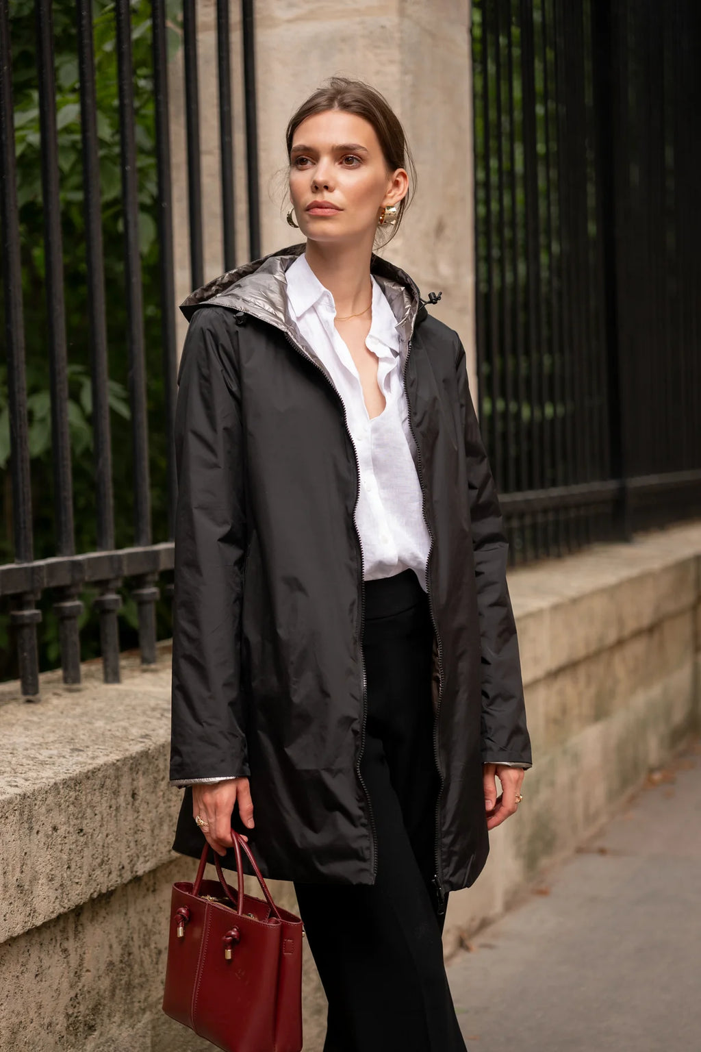 Imperméable rembourré mi-saison Laura Jo noir mat/brillant - Victoria long