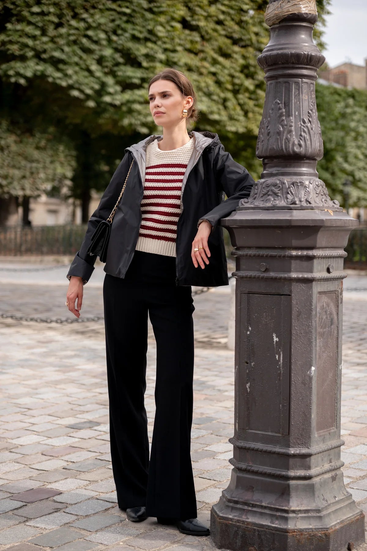 Imperméable rembourré mi-saison Laura Jo noir mat/brillant - Victoria court