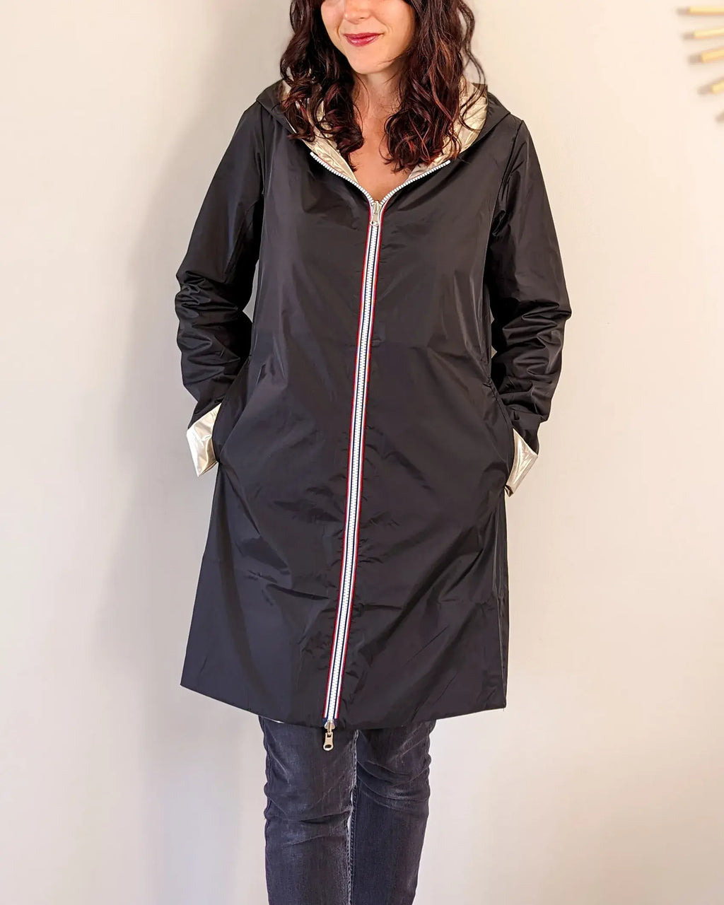 Imperméable réversible Laura Jo noire/dorée - Elena longue - DÉSTOCKAGE taille S, XL et 48