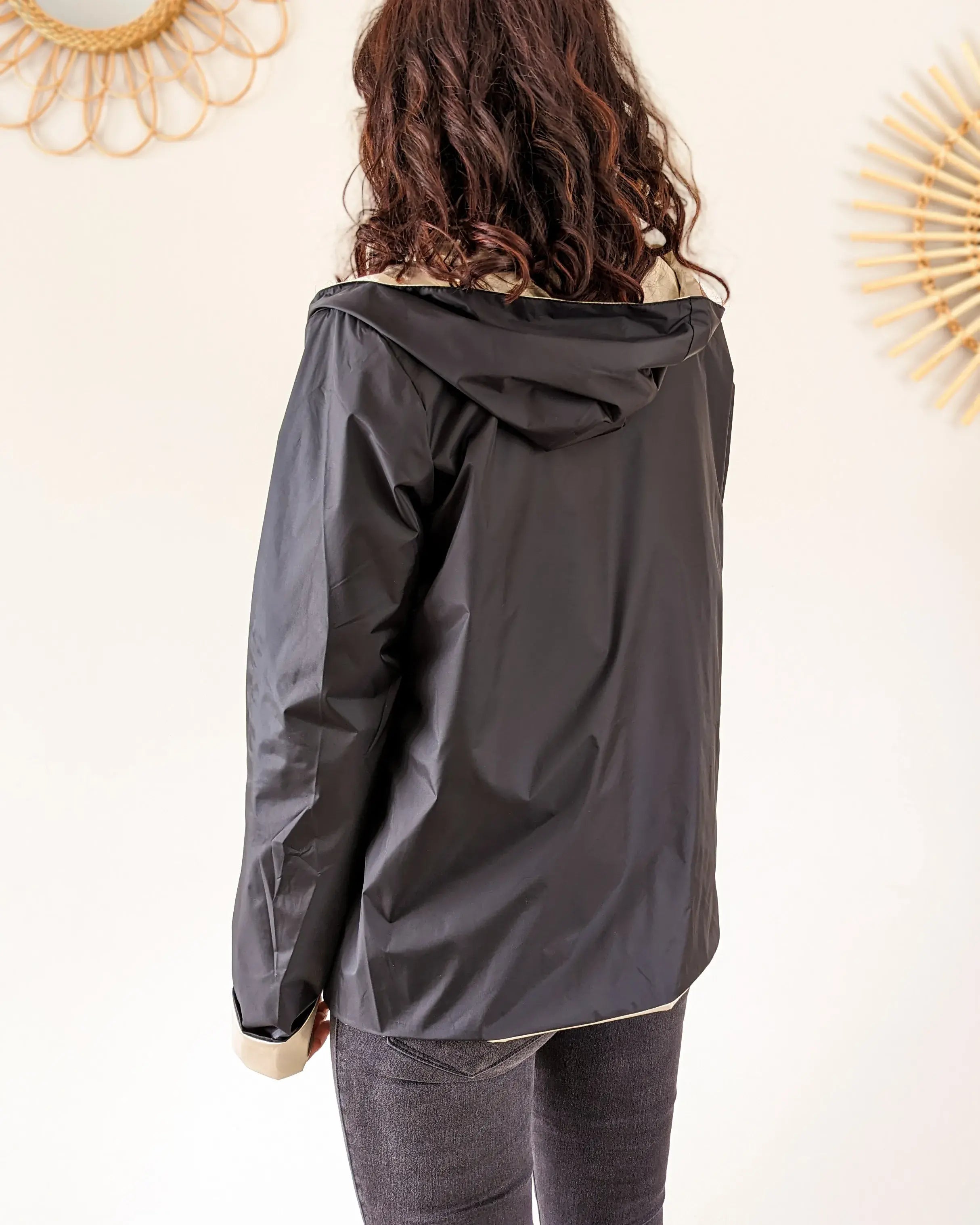Imperméable réversible Laura Jo noire/dorée - Elena courte - DÉSTOCKAGE taille M, L, XL et 46