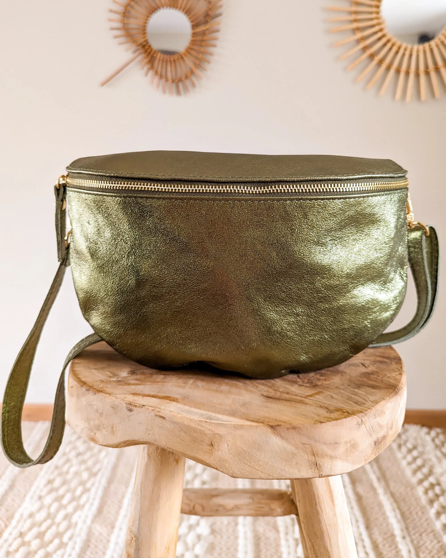 Sac banane XL en cuir irisé - Jacob kaki