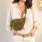 Sac banane en cuir velours - Hunter olive