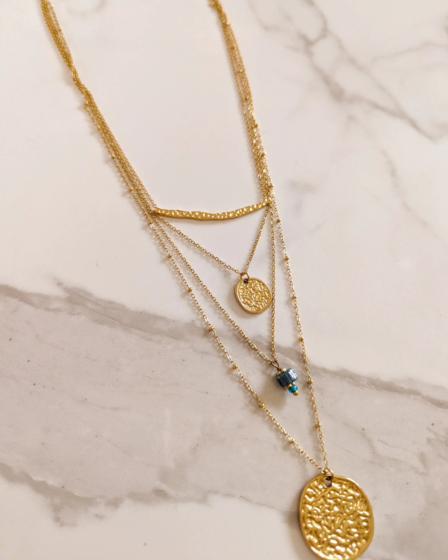 Collier multi rangs bleu doré - Jannie