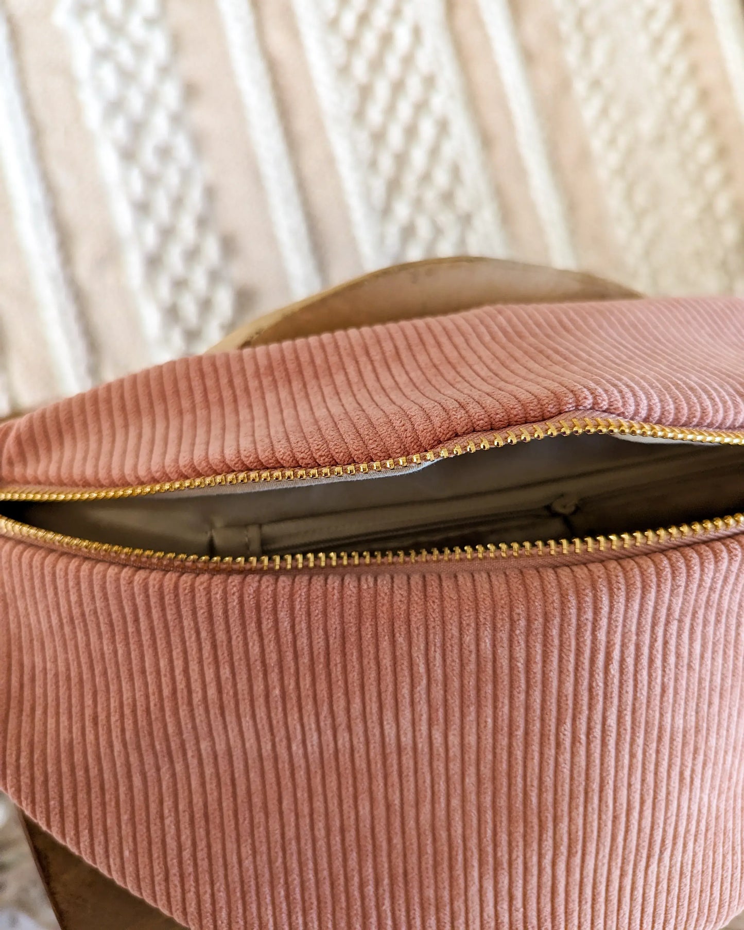 Sac banane en velours côtelé Ciao Boum - Masha rose