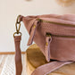 Sac banane en cuir velours - Hunter rose