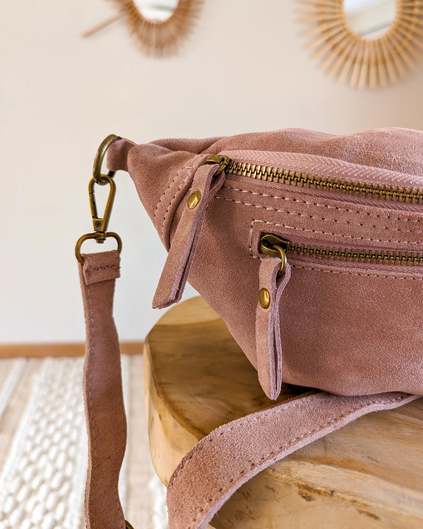 Sac banane en cuir velours - Hunter rose