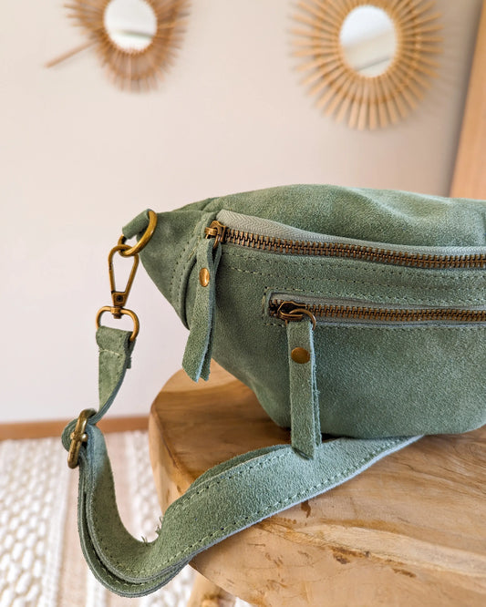 Sac banane en cuir velours - Hunter vert d'eau