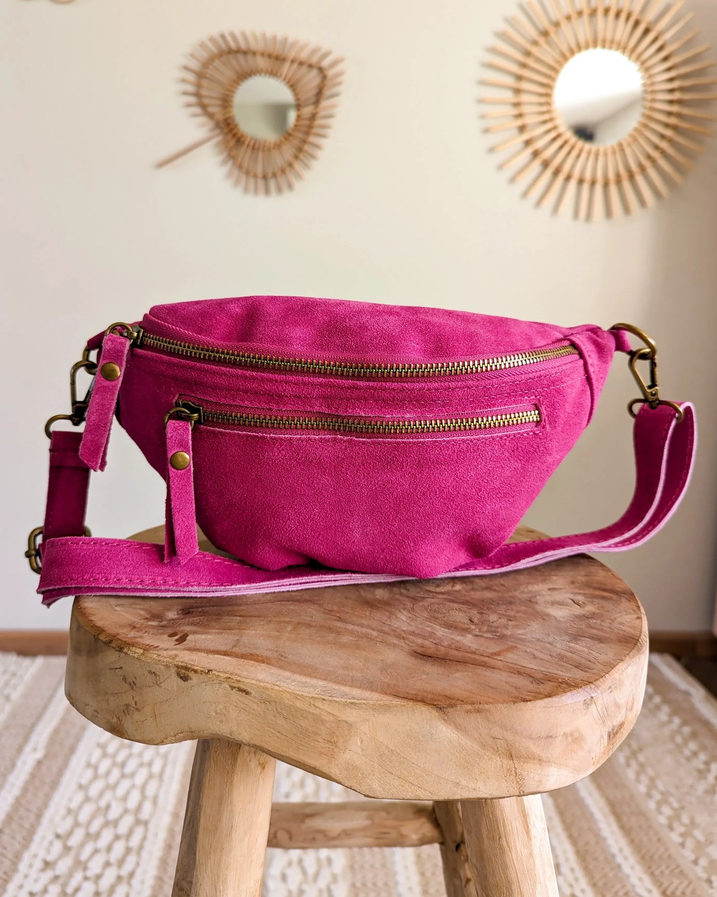 Sac banane en cuir velours - Hunter fuchsia