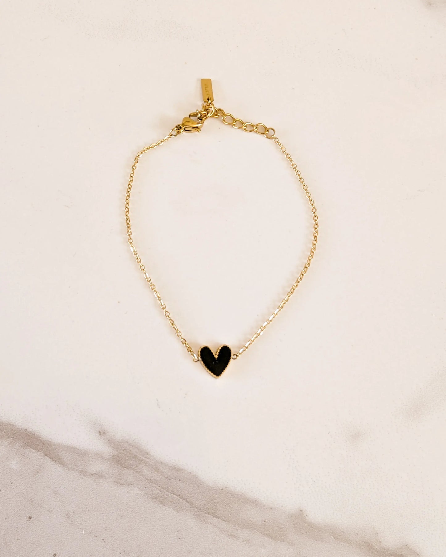Bracelet noir - Cœur