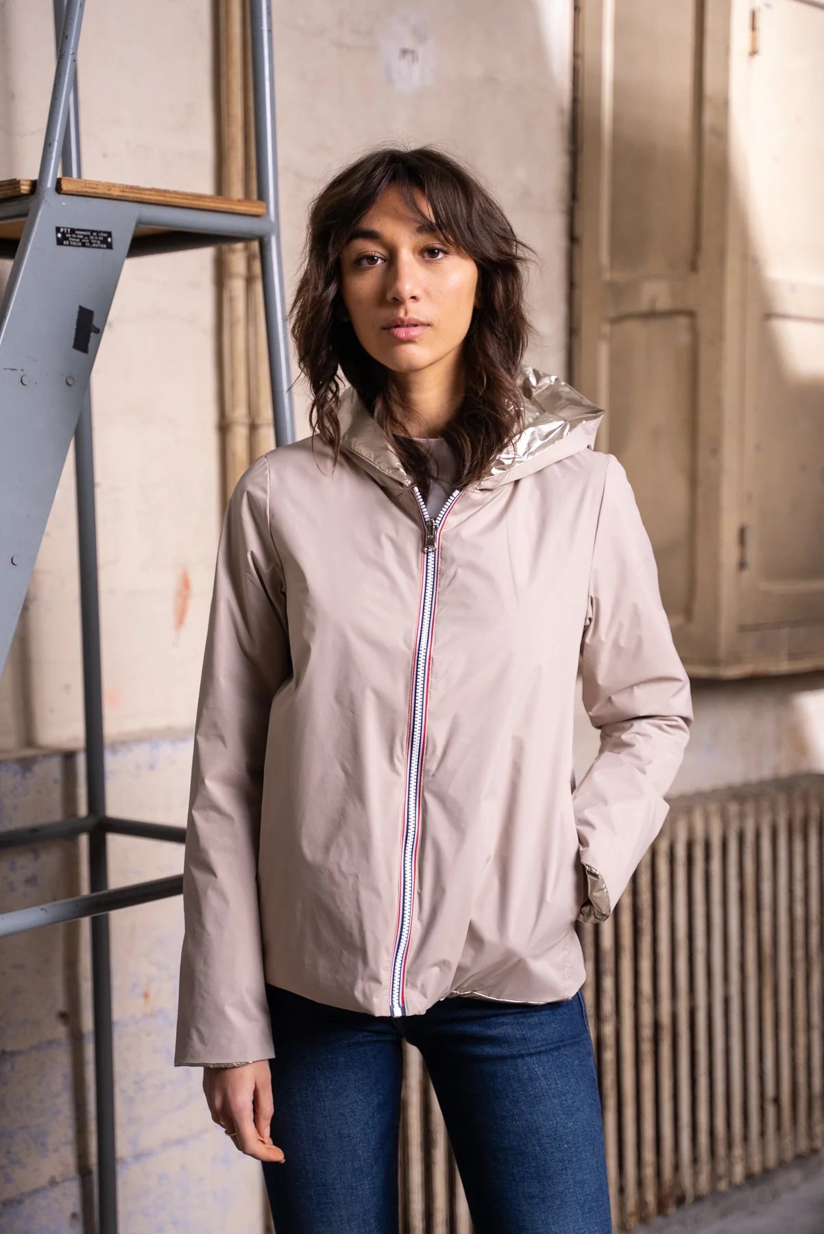 Imperméable rembourré mi-saison Laura Jo - Mandy court beige/doré